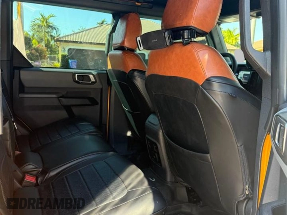 2022 Ford Bronco with VIN 1FMEE5BPXNLB91071, listed as a Copart auction lot 53192765 with 5,263 mi miles and Clean Title. Bid and sale history available at DreamBid. Image 6.