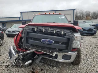 2015 Ford F-350 XL with VIN 1FTRF3B64FED26436, listed as a Copart auction lot 81581004 with 152,690 mi miles and Salvage title. Bid and sale history available at DreamBid. Image 5.