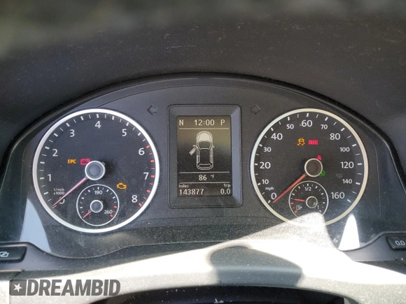 2010 Volkswagen Tiguan S с VIN WVGBV7AXXAW520599, выставлен на аукционе Copart как лот 62006315 с пробегом 143 877 миль миль и Чистый • Clean title. История ставок и продаж доступна на DreamBid. Изображение 9.