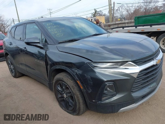 2020 Chevrolet Blazer LT z VIN 3GNKBBRA9LS595817, wystawiony jako IAAI lot #41833151 z przebiegiem 104 486 mil mil oraz . Historia ofert i sprzedaży dostępna na DreamBid. Obrazek 1.