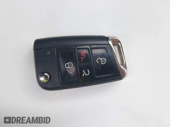 2018 Volkswagen Tiguan SEL with VIN 3VV3B7AXXJM086672, listed as a IAAI auction lot 42006533 with 90,511 mi miles and . Bid and sale history available at DreamBid. Image 11.