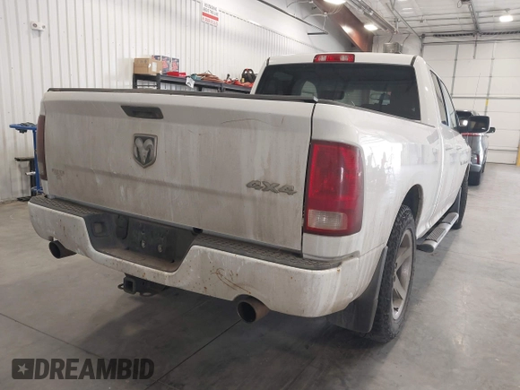 2011 Ram 1500 Big Horn с VIN 1D7RV1GT6BS566403, выставлен на аукционе IAAI как лот 42095160 с пробегом 173 818 миль миль и . История ставок и продаж доступна на DreamBid. Изображение 4.