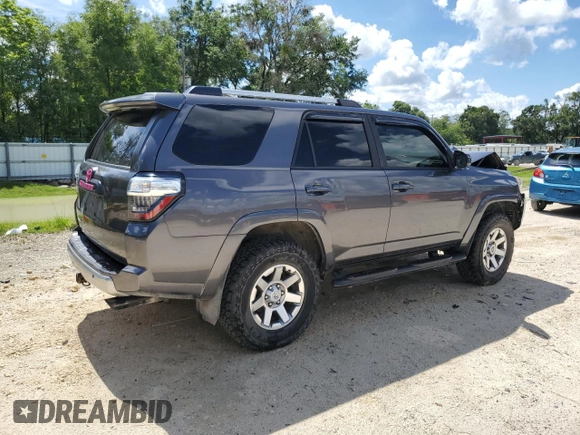 2016 Toyota 4Runner Limited with VIN JTEBU5JR7G5399389, listed as a Copart auction lot 60488235 with 105,376 mi miles and Salvage title. Bid and sale history available at DreamBid. Image 3.