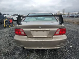 2003 Mitsubishi Galant ES z VIN 4A3AA46G43E093624, wystawiony jako Copart lot #82406974 z przebiegiem 177 012 mil mil oraz Szkoda całkowita • Salvage title. Historia ofert i sprzedaży dostępna na DreamBid. Obrazek 6.
