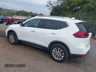 2017 Nissan Rogue SV with VIN KNMAT2MV9HP604372, listed as a IAAI auction lot 40372180 with 96,924 mi miles. Bid and sale history available at carsss.com. Image 3.