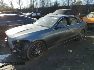2022 Mercedes-Benz C 300 z VIN W1KAF4HBXNR010656, wystawiony jako Copart lot #70868282 z przebiegiem 641 mil mil oraz . Historia ofert i sprzedaży dostępna na DreamBid. Obrazek 1.