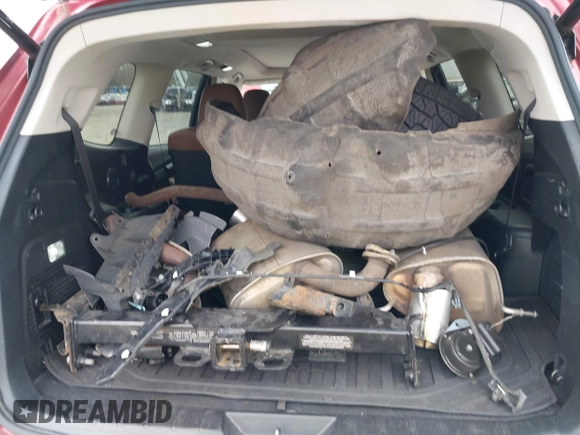 2020 Subaru Ascent Touring with VIN 4S4WMARD9L3404312, listed as a IAAI auction lot 42042726 with 121,347 mi miles and . Bid and sale history available at DreamBid. Image 12.
