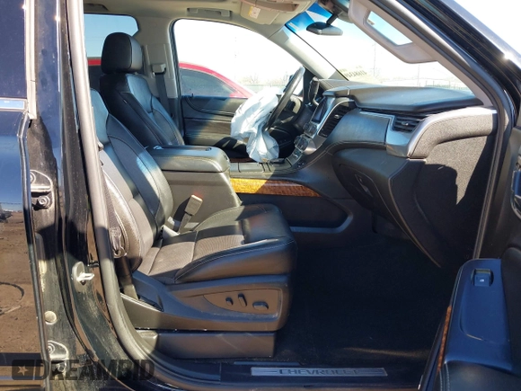 2018 Chevrolet Suburban Premier z VIN 1GNSCJKC5JR386545, wystawiony jako IAAI lot #41684349 z przebiegiem 130 511 mil mil oraz . Historia ofert i sprzedaży dostępna na DreamBid. Obrazek 5.