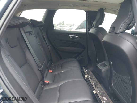 2023 Volvo XC60 Plus Bright Theme with VIN YV4L12RNXP1240842, listed as a IAAI auction lot 41918203 with 18,117 mi miles. Bid and sale history available at carsss.com. Image 8.