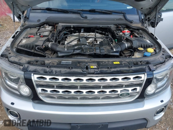 2015 Land Rover LR4 Lux with VIN SALAK2V67FA748019, listed as a IAAI auction lot 41752758 with 129,514 mi miles and . Bid and sale history available at DreamBid. Image 10.