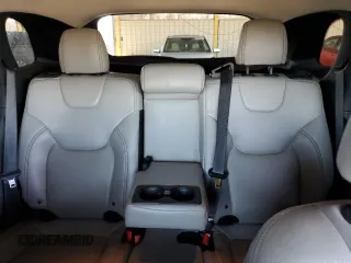 2020 Jeep Cherokee Latitude Plus with VIN 1C4PJMLB1LD574829, listed as a Copart auction lot 53300895 with 76,470 mi miles and Salvage Title. Bid and sale history available at DreamBid. Image 10.
