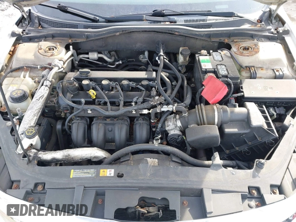 2010 Ford Fusion SEL with VIN 3FAHP0JA4AR179088, listed as a IAAI auction lot 41668231 with 188,265 mi miles. Bid and sale history available at carsss.com. Image 10.