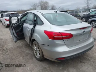 2015 Ford Focus SE with VIN 1FADP3F20FL262380, listed as a IAAI auction lot 42019840 with Not provided miles and . Bid and sale history available at DreamBid. Image 3.