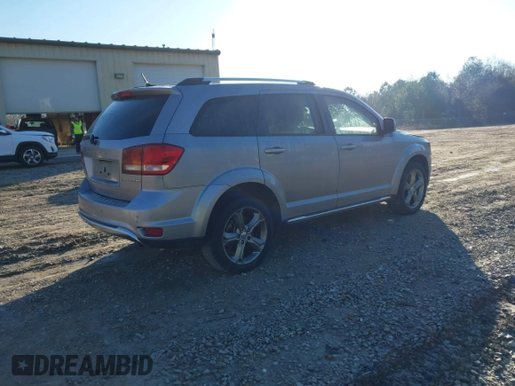 2016 Dodge Journey Crossroad Plus z VIN 3C4PDCGB3GT194838, wystawiony jako IAAI lot #41156024 z przebiegiem 146 161 mil mil oraz . Historia ofert i sprzedaży dostępna na DreamBid. Obrazek 4.