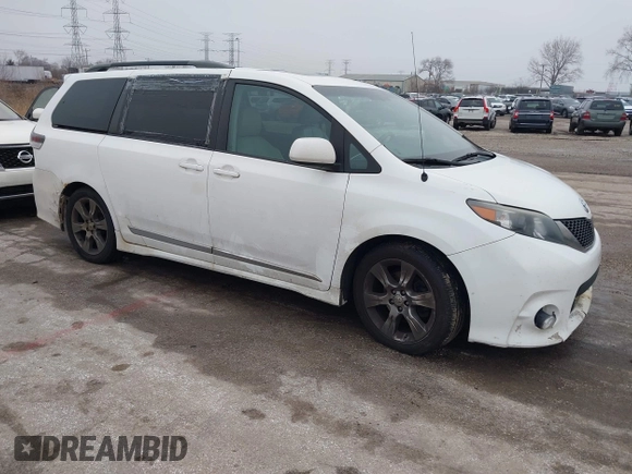 2011 Toyota Sienna SE with VIN 5TDXK3DC0BS122811, listed as a IAAI auction lot 41491159 with 337,201 mi miles and . Bid and sale history available at DreamBid. Image 1.