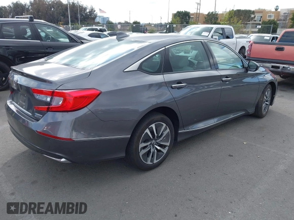 2018 Honda Accord Touring z VIN 1HGCV3F90JA004424, wystawiony jako IAAI lot #41426163 z przebiegiem 108 619 mil mil oraz . Historia ofert i sprzedaży dostępna na DreamBid. Obrazek 4.