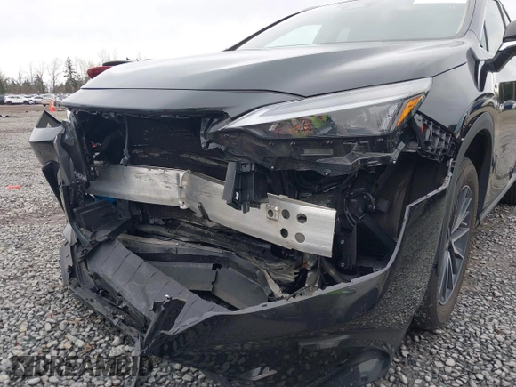 2023 Lexus NX 350h Premium z VIN 2T2GKCEZ7PC013700, wystawiony jako IAAI lot #41765156 z przebiegiem 22 423 mil mil oraz . Historia ofert i sprzedaży dostępna na DreamBid. Obrazek 6.