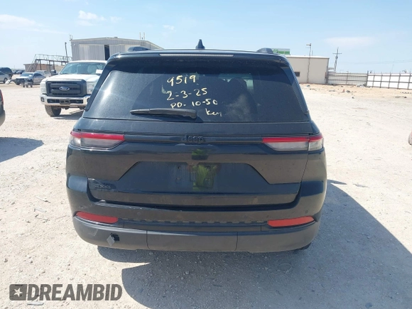 2023 Jeep Grand Cherokee Laredo с VIN 1C4RJHAG1PC554753, выставлен на аукционе IAAI как лот 41996222 с пробегом 27 021 миль миль и . История ставок и продаж доступна на DreamBid. Изображение 17.