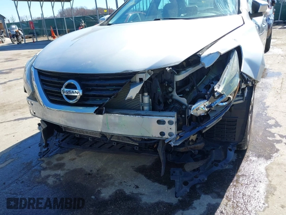 2016 Nissan Altima SL z VIN 1N4BL3AP7GC156855, wystawiony jako IAAI lot #41794360 z przebiegiem 143 144 mil mil oraz . Historia ofert i sprzedaży dostępna na DreamBid. Obrazek 6.