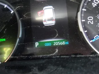2019 Toyota RAV4 Hybrid XLE with VIN 2T3RWRFV0KW027727, listed as a IAAI auction lot 41881450 with 20,568 mi miles. Bid and sale history available at carsss.com. Image 15.