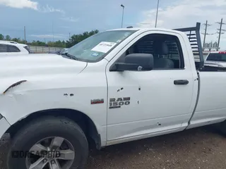 2019 Ram 1500 Classic Tradesman with VIN 3C6JR6DT8KG506165, listed as a IAAI auction lot 40721848 with 323,427 mi miles. Bid and sale history available at carsss.com. Image 6.