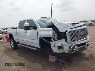 2017 GMC Sierra 2500HD Denali with VIN 1GT12UEY1HF213326, listed as a IAAI auction lot 41807632 with 224,620 mi miles and . Bid and sale history available at DreamBid. Image 14.