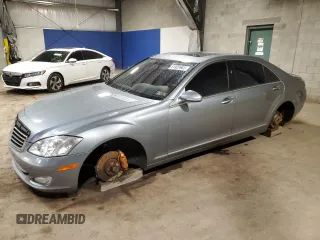 2007 Mercedes-Benz S-Class 5.5L V8 with VIN WDDNG71XX7A070332, listed as a Copart auction lot 51929965 with 135,717 mi miles and Salvage Title. Bid and sale history available at carsss.com. Image 1.