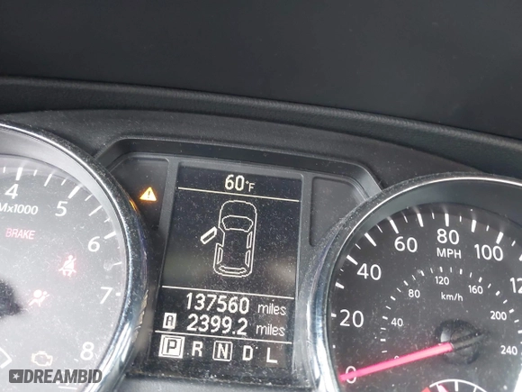 2015 Nissan Rogue Select S with VIN JN8AS5MT6FW153265, listed as a IAAI auction lot 41933361 with 137,560 mi miles. Bid and sale history available at carsss.com. Image 15.