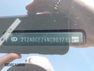 2022 Lexus NX 250 z VIN 2T2ADCEZ4NC001713, wystawiony jako IAAI lot #41354855 z przebiegiem 23 856 mil mil oraz . Historia ofert i sprzedaży dostępna na DreamBid. Obrazek 9.
