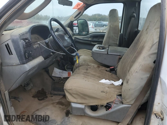 2007 Ford F-350 XL with VIN 1FTWF31P77EB33177, listed as a Copart auction lot 81356104 with 165,198 mi miles and Salvage title. Bid and sale history available at DreamBid. Image 7.