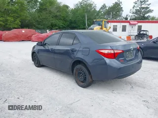 2019 Toyota Corolla L z VIN 5YFBURHE1KP947817, wystawiony jako IAAI lot #41959566 z przebiegiem 128 574 mil mil oraz . Historia ofert i sprzedaży dostępna na DreamBid. Obrazek 3.