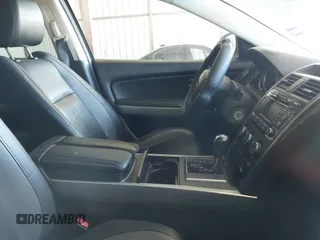 2011 Mazda CX-9 Grand Touring с VIN JM3TB3DA9B0317149, выставлен на аукционе IAAI как лот 41720503 с пробегом 199 539 миль миль и . История ставок и продаж доступна на DreamBid. Изображение 5.