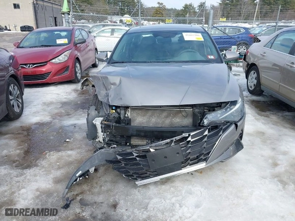 2021 Hyundai Elantra SEL with VIN KMHLN4AG8MU158212, listed as a IAAI auction lot 41665306 with 70,893 mi miles. Bid and sale history available at carsss.com. Image 13.