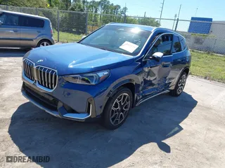 2024 BMW X1 xDrive28i with VIN WBX73EF08R5Z79084, listed as a IAAI auction lot 41823125 with 4,702 mi miles. Bid and sale history available at carsss.com. Image 17.