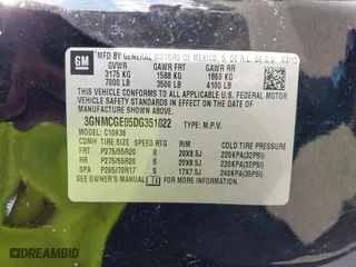 2013 Chevrolet Avalanche LTZ with VIN 3GNMCGE05DG351022, listed as a IAAI auction lot 41138090 with 197,159 mi miles. Bid and sale history available at carsss.com. Image 9.