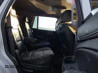 2017 GMC Yukon Denali with VIN 1GKS2CKJ4HR310822, listed as a IAAI auction lot 41666174 with 101,388 mi miles. Bid and sale history available at carsss.com. Image 8.