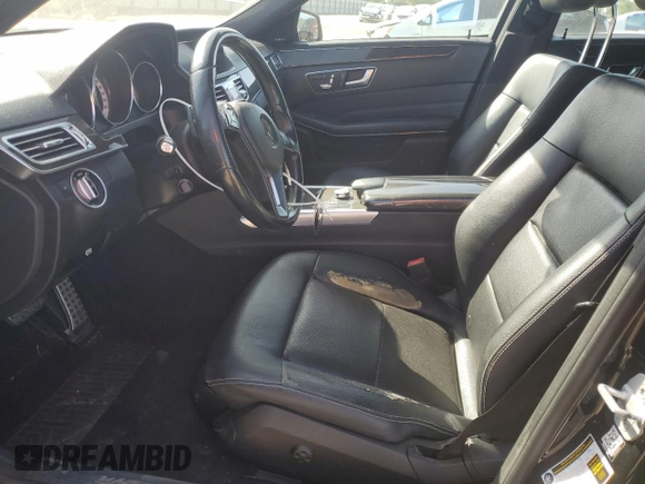 2014 Mercedes-Benz E 350 Sport с VIN WDDHF5KB6EB022891, выставлен на аукционе Copart как лот 55990095 с пробегом 105 631 миль миль и Списание • Salvage title. История ставок и продаж доступна на DreamBid. Изображение 7.
