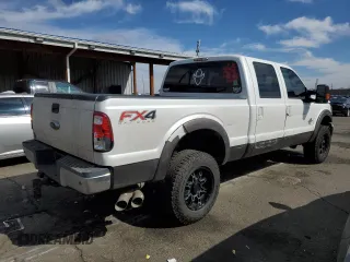 2016 Ford F-350 Platinum with VIN 1FT8W3BT7GEC69958, listed as a Copart auction lot 48065805 with 114,890 mi miles and Salvage Title. Bid and sale history available at DreamBid. Image 3.