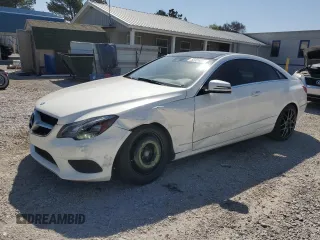 2014 Mercedes-Benz E 350 with VIN WDDKJ5KB7EF229061, listed as a Copart auction lot 52324855 with 135,204 mi miles and Salvage Title. Bid and sale history available at DreamBid. Image 1.