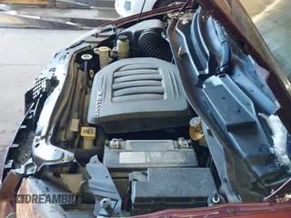 2019 Dodge Grand Caravan SE z VIN 2C4RDGBG6KR502910, wystawiony jako IAAI lot #41395445 z przebiegiem 144 238 mil mil oraz . Historia ofert i sprzedaży dostępna na DreamBid. Obrazek 19.