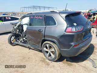 2019 Jeep Cherokee Limited с VIN 1C4PJLDB2KD433890, выставлен на аукционе IAAI как лот 42383879 с пробегом Не указан миль и . История ставок и продаж доступна на DreamBid. Изображение 3.