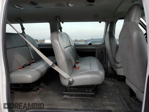 2014 Ford Econoline Passenger XL z VIN 1FBNE3BL2EDA36664, wystawiony jako Copart lot #42815355 z przebiegiem 108 207 mil mil oraz Szkoda całkowita • Salvage title. Historia ofert i sprzedaży dostępna na DreamBid. Obrazek 11.