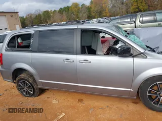 2019 Dodge Grand Caravan SE with VIN 2C4RDGBG3KR639447, listed as a IAAI auction lot 40960702 with Not Provided miles and . Bid and sale history available at DreamBid. Image 12.