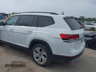 2021 Volkswagen Atlas SE with VIN 1V2WR2CA3MC570349, listed as a IAAI auction lot 42065993 with 83,362 mi miles and . Bid and sale history available at DreamBid. Image 3.