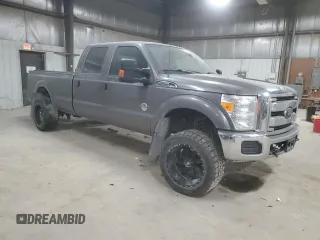 2014 Ford F-350 Platinum with VIN 1FT7W3BT5EEB29237, listed as a Copart auction lot 75745264 with 284,112 mi miles and Salvage title. Bid and sale history available at DreamBid. Image 4.