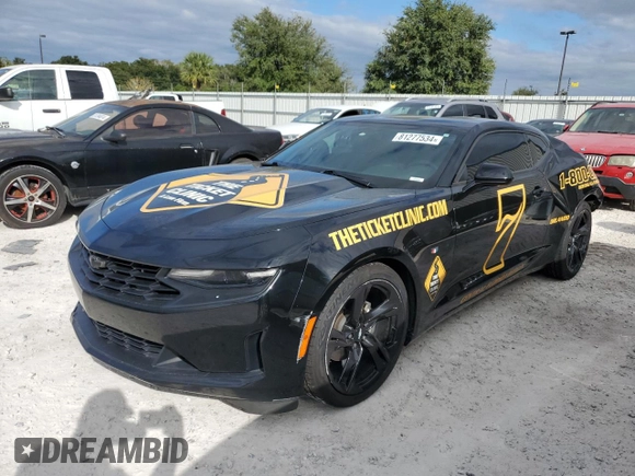 2019 Chevrolet Camaro 2LT with VIN 1G1FD1RS4K0149628, listed as a Copart auction lot 84895464 with 83,168 mi miles and Non Repairable. Bid and sale history available at carsss.com. Image 1.