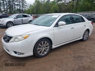 2011 Toyota Avalon with VIN 4T1BK3DB1BU405730, listed as a IAAI auction lot 41895757 with 214,655 mi miles and . Bid and sale history available at carsss.com. Image 19.