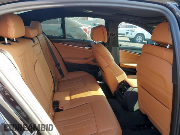 2022 BMW 5 Series M550i xDrive z VIN WBA13BK03NCK95022, wystawiony jako Copart lot #58600105 z przebiegiem 34 142 mil mil oraz Szkoda całkowita • Salvage title. Historia ofert i sprzedaży dostępna na DreamBid. Obrazek 10.