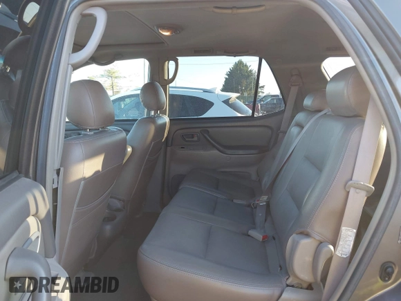 2006 Toyota Sequoia SR5 with VIN 5TDBT44A96S272708, listed as a IAAI auction lot 41848457 with 165,207 mi miles and . Bid and sale history available at DreamBid. Image 8.