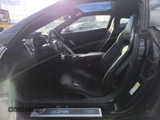 2019 Chevrolet Corvette 1LT with VIN 1G1YB2D75K5109066, listed as a Copart auction lot 55645235 with 14,715 mi miles and Salvage title. Bid and sale history available at DreamBid. Image 7.